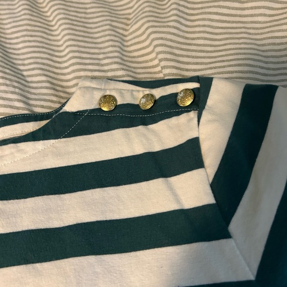 Buy 2 get one FREE 🍏 jcrew factory button tee - Picture 4 of 8